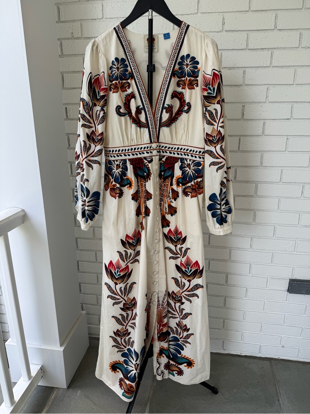 FARM Rio for Anthropologie Maxi Dress with floral motif - Picture 4 of 12